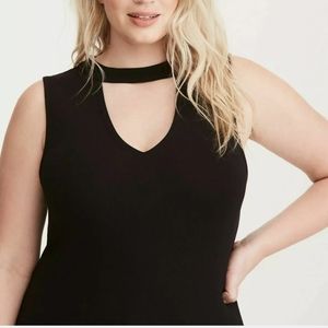 Torrid Black Slim Fit Strappy V Neck Choker Top 3X NWOT